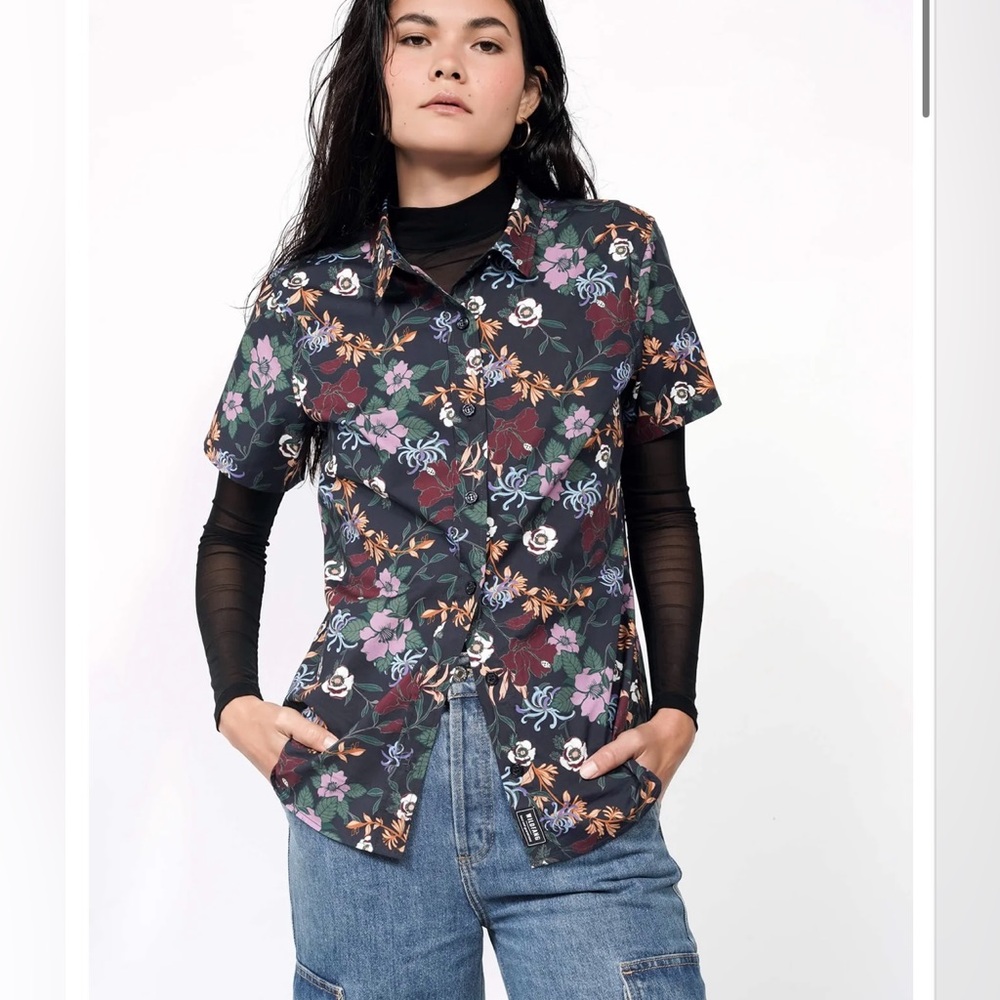 Wildfang Essential Button Up Wildflower Navy - Unisex Size S